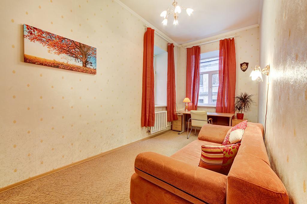 Apartment Kanal Griboedova 22 Szentpétervár Kültér fotó